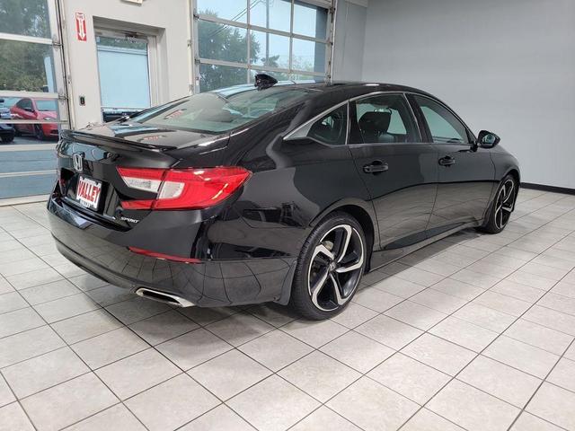 Photo of 2018 Crystal Black Pearl Honda Accord