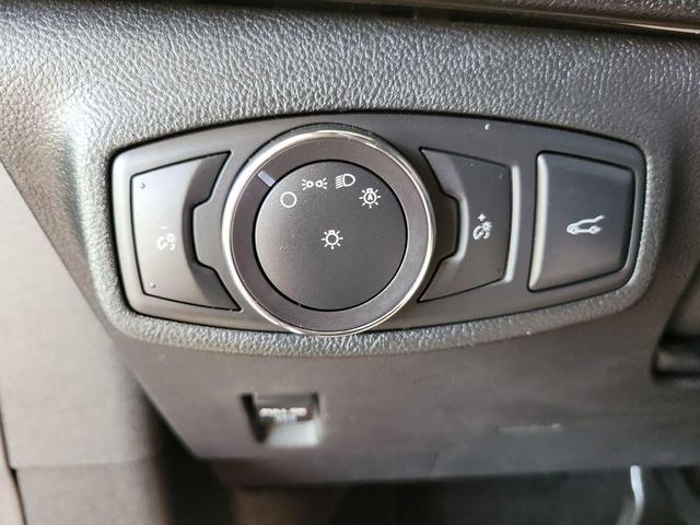 Photo of 2017 Black Velvet Lincoln MKC