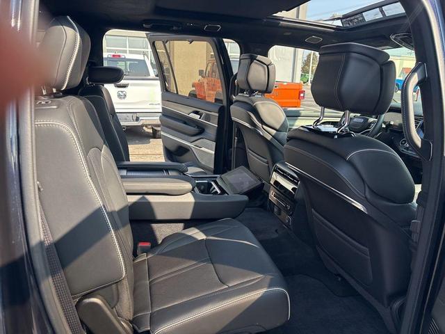 Photo of 2023 Midnight Sky Jeep Grand Wagoneer
