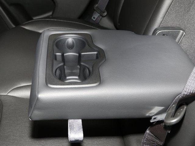 Photo of 2025 Silver Zynith Jeep Compass