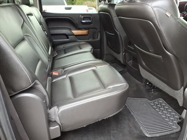 Photo of 2015 Black Chevrolet Silverado 1500