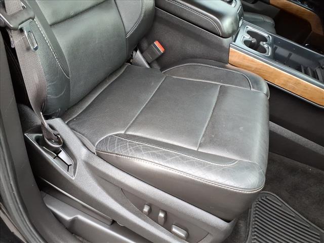 Photo of 2015 Black Chevrolet Silverado 1500