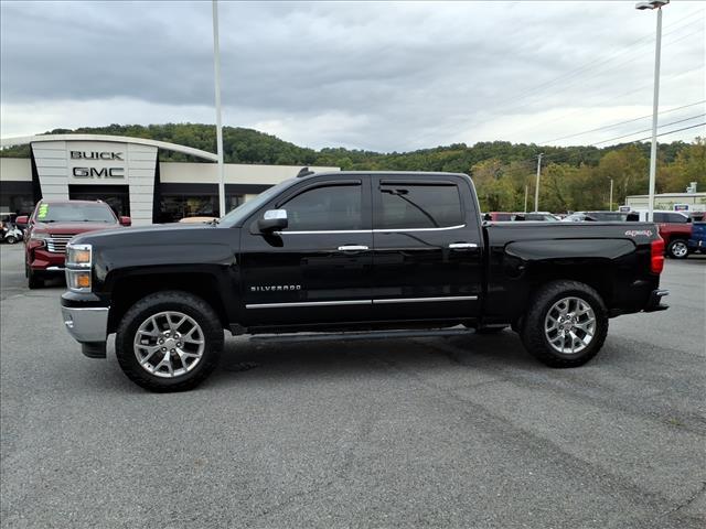 Photo of 2015 Black Chevrolet Silverado 1500