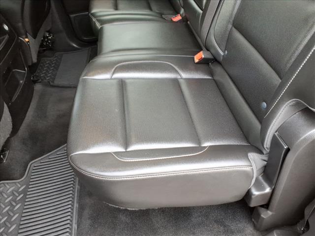 Photo of 2015 Black Chevrolet Silverado 1500