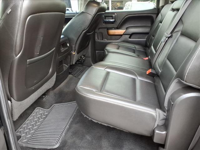 Photo of 2015 Black Chevrolet Silverado 1500