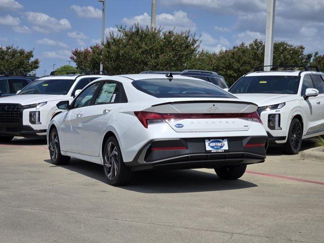 Photo of 2025 White Hyundai ELANTRA HEV