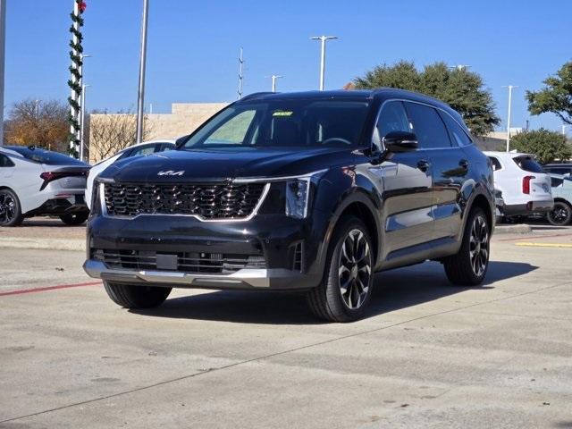 Photo of 2025 Ebony Black Kia Sorento