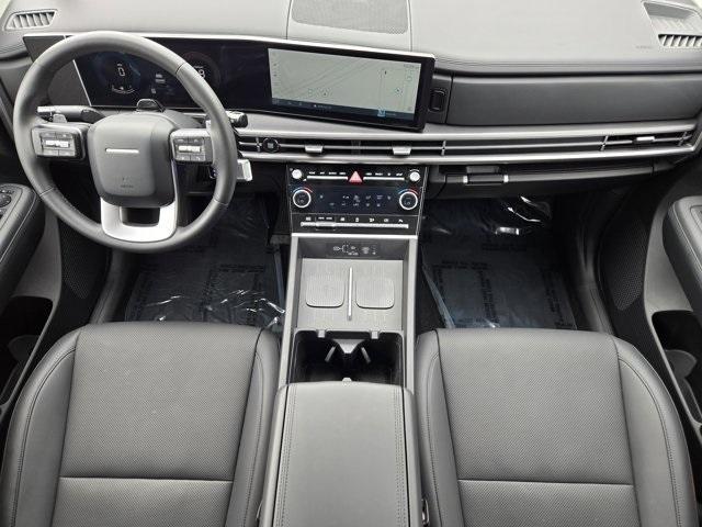 Photo of 2024 Phantom Black Hyundai SANTA FE