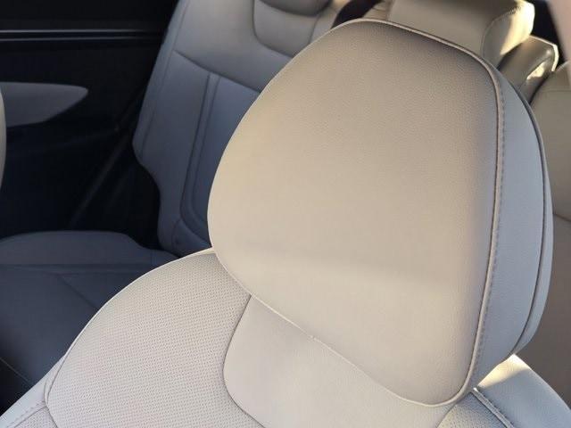 Photo of 2024 Black Pearl Hyundai TUCSON