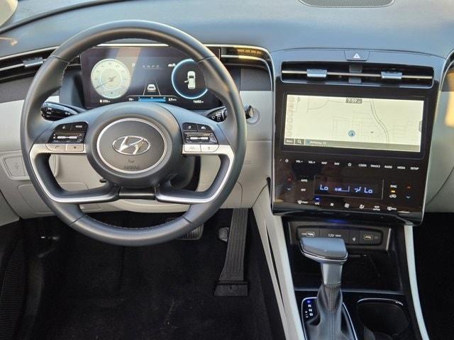 Photo of 2024 Black Pearl Hyundai TUCSON