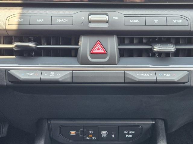 Photo of 2025 Gray Kia K4