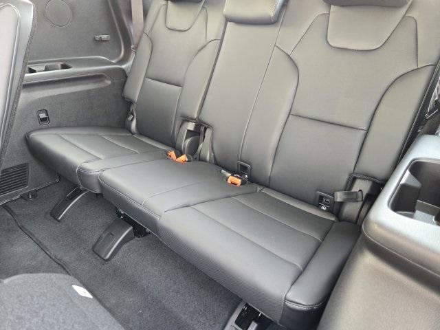 Photo of 2025 Dark Moss Kia Telluride