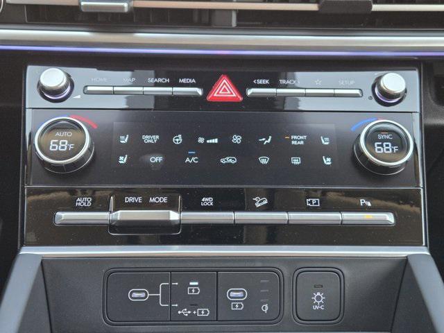 Photo of 2025 Gray Hyundai SANTA FE HEV