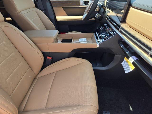 Photo of 2026 Gray Hyundai SANTA FE HEV