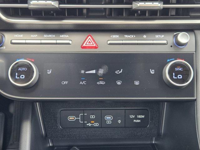 Photo of 2025 Silver Hyundai SONATA