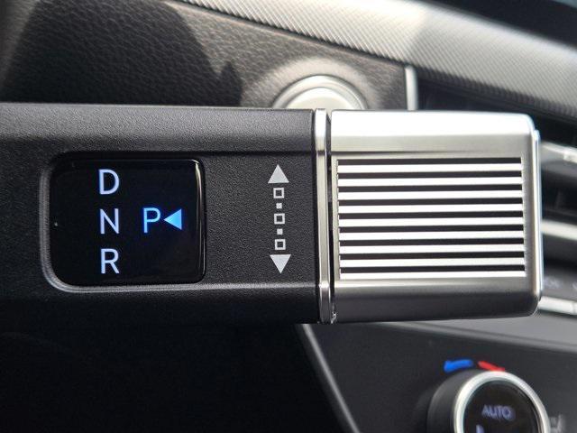 Photo of 2025 Silver Hyundai SONATA