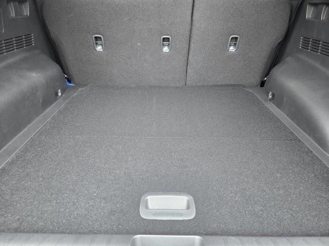 Photo of 2025 Glacier White Pearl Kia EV6