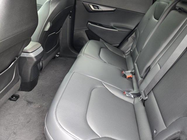 Photo of 2025 Glacier White Pearl Kia EV6