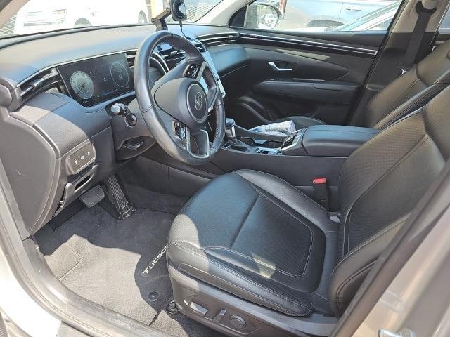 Photo of 2023 Shimmering Silver Hyundai TUCSON