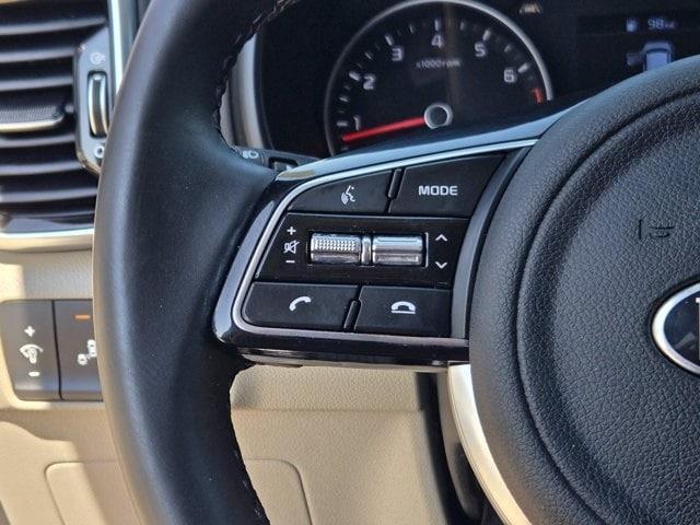 Photo of 2022 Hyper Red Kia Sportage
