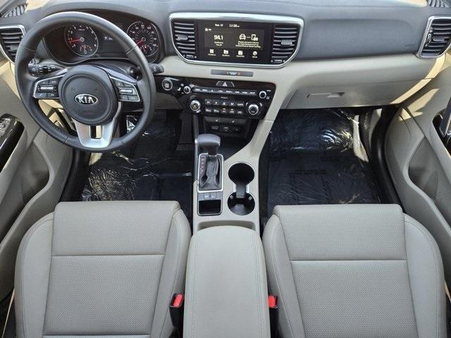 Photo of 2022 Hyper Red Kia Sportage