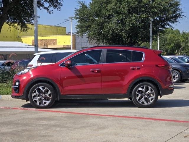 Photo of 2022 Hyper Red Kia Sportage