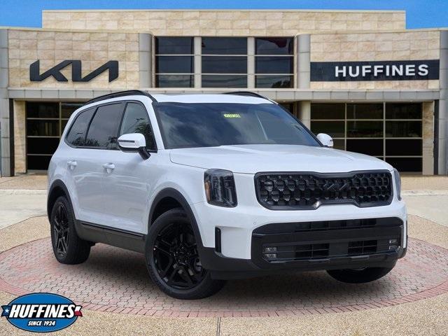 Photo of 2025 Glacial White Pearl Kia Telluride