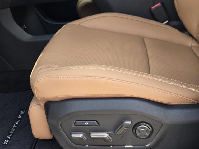 Photo of 2026 White Hyundai SANTA FE HEV