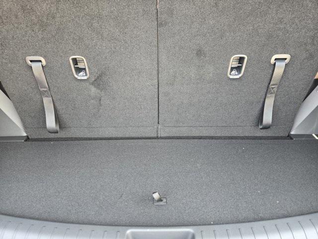 Photo of 2026 White Hyundai SANTA FE HEV