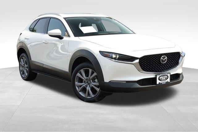 Photo of 2022 Snowflake White Pearl Mica Mazda CX-30