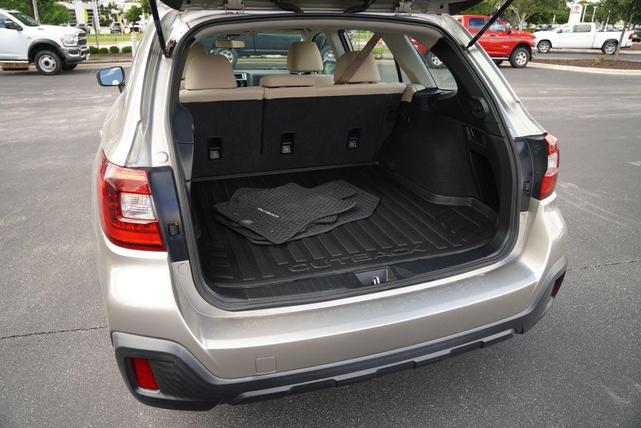 Photo of 2019 Tungsten Metallic Subaru Outback