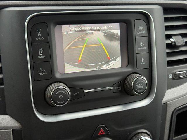 Photo of 2023 Bright White Clearcoat RAM 1500