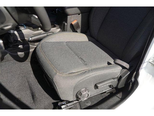 Photo of 2025 Bright White Clearcoat Jeep Wrangler