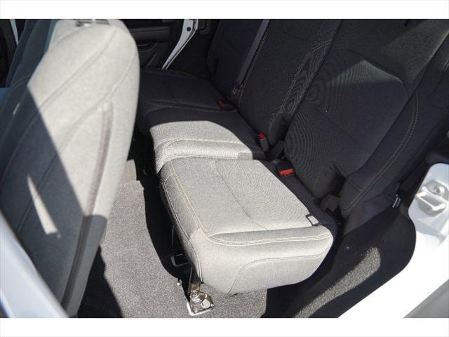 Photo of 2025 Bright White Clearcoat Jeep Wrangler