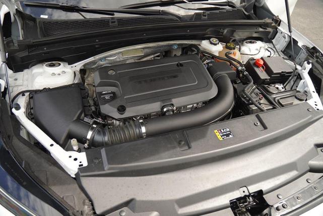 Photo of 2024 Summit White Buick Envision