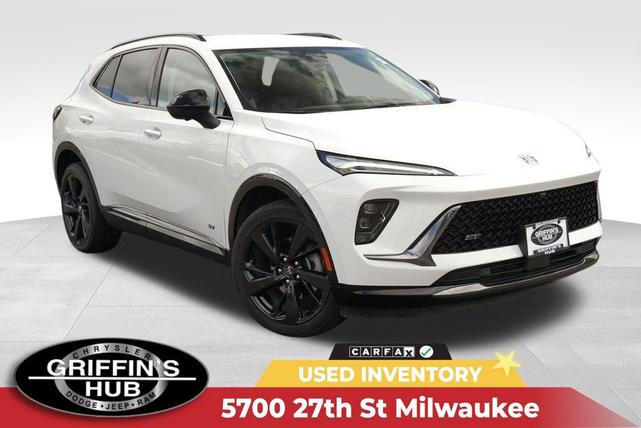 Photo of 2024 Summit White Buick Envision