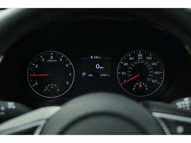 Photo of 2021 Cherry Black Kia Seltos