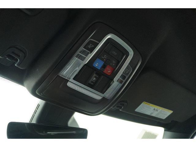 Photo of 2025 Bright White Clearcoat RAM 1500