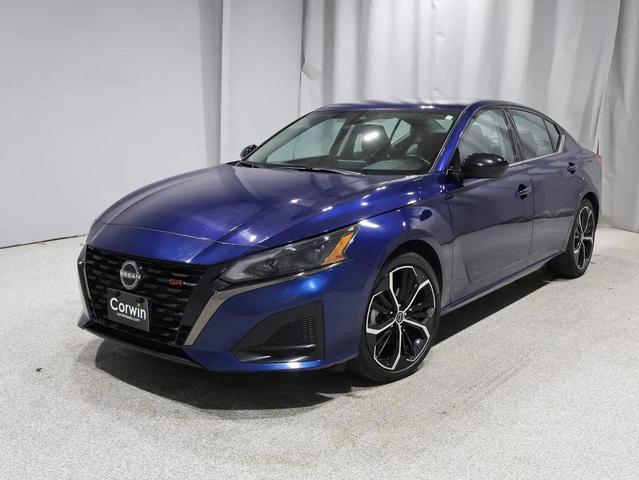 Photo of 2024 Deep Blue Pearl Nissan Altima