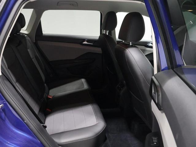 Photo of 2022 Blue Metallic Volkswagen Taos