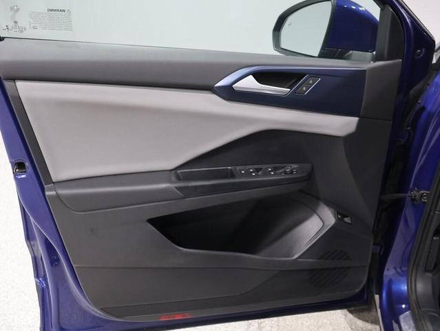 Photo of 2022 Blue Metallic Volkswagen Taos