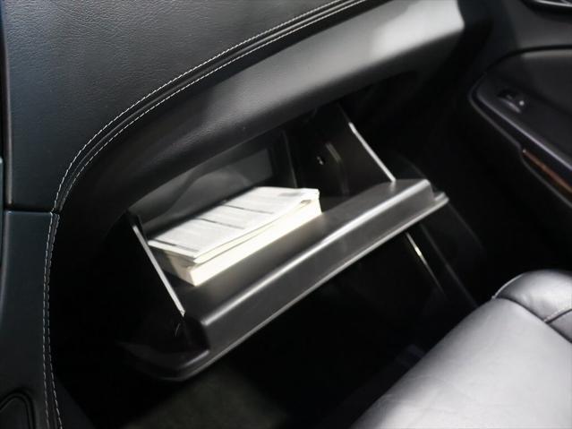 Photo of 2018 Silver Ice Chevrolet Tahoe