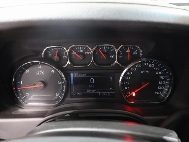 Photo of 2018 Silver Ice Chevrolet Tahoe