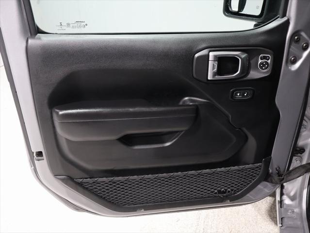 Photo of 2021 Billet Silver Jeep Wrangler Unlimited
