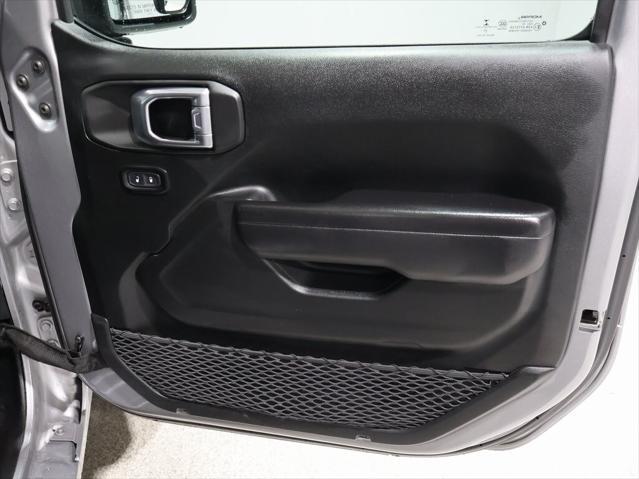 Photo of 2021 Billet Silver Jeep Wrangler Unlimited