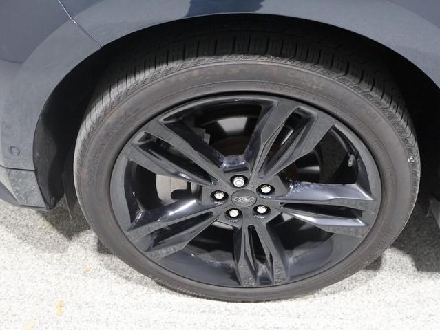 Photo of 2024 Stone Blue Metallic Ford Edge