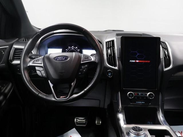 Photo of 2024 Stone Blue Metallic Ford Edge