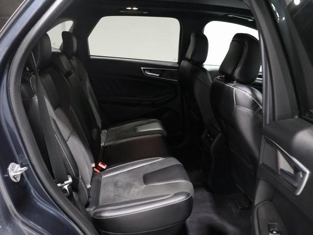 Photo of 2024 Stone Blue Metallic Ford Edge