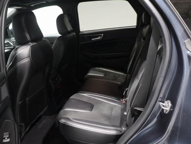 Photo of 2024 Stone Blue Metallic Ford Edge