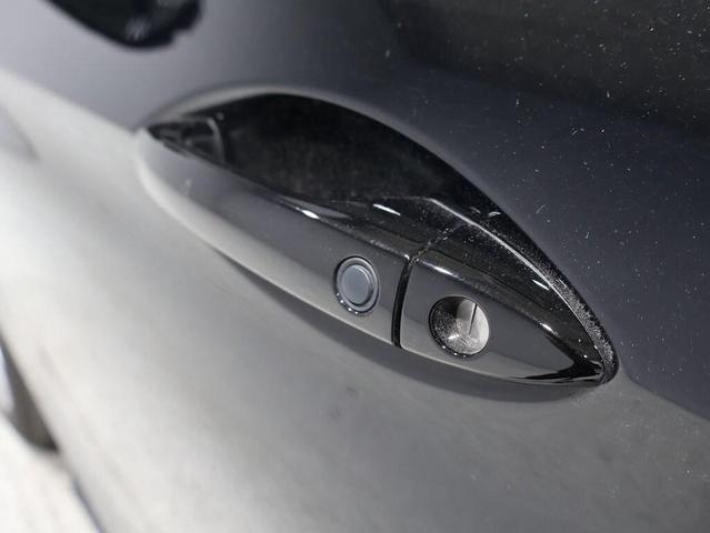 Photo of 2025 Crystal Black Pearl Honda Passport